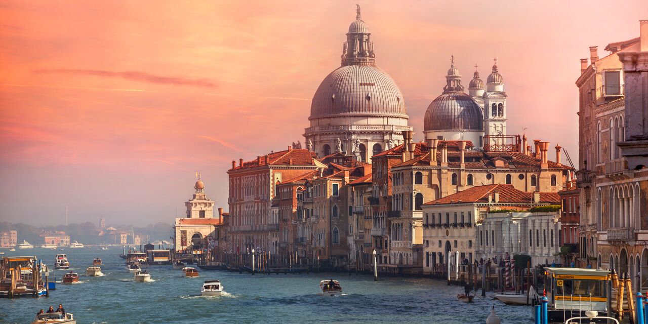 Top 10 cities for marriage proposals