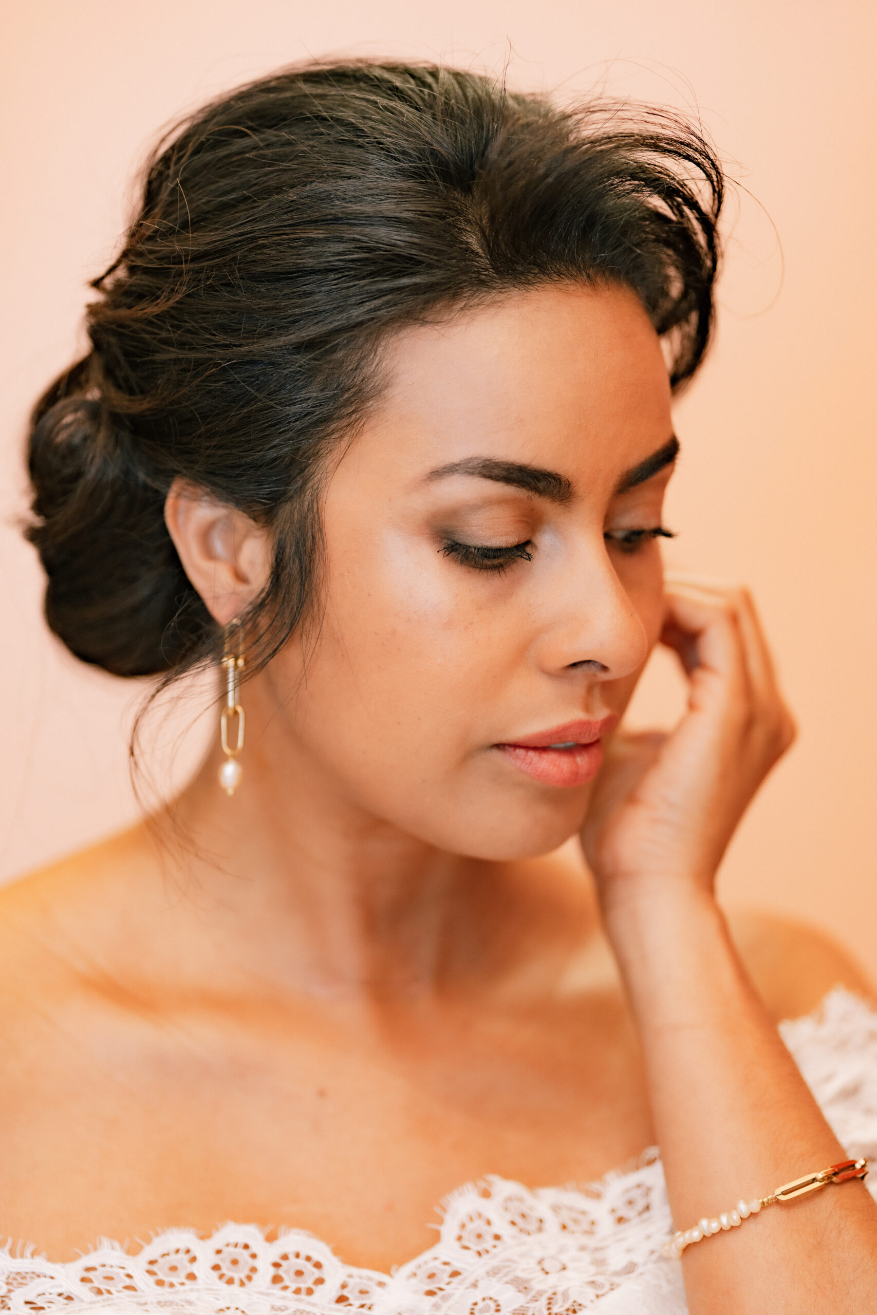 tips for wedding makeup