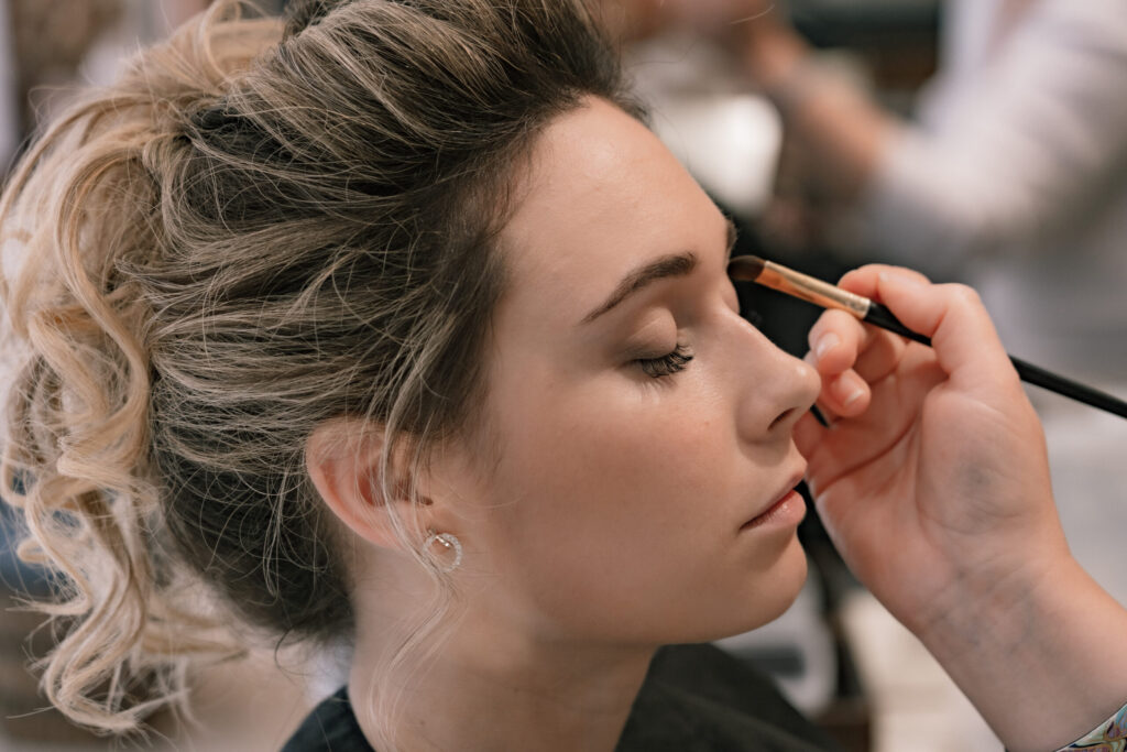 The stylists' tips for wedding makeup