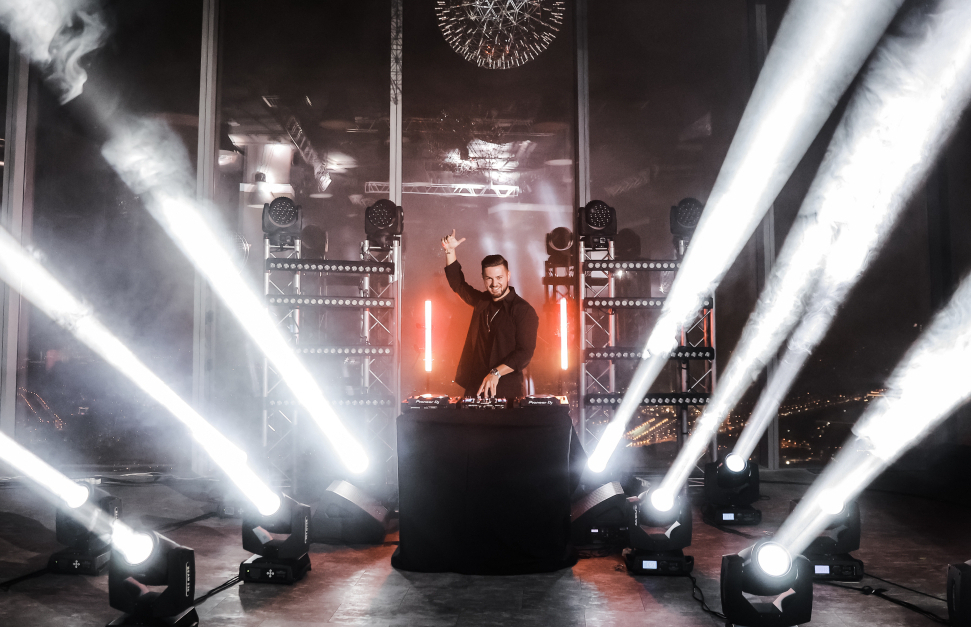 wedding DJ