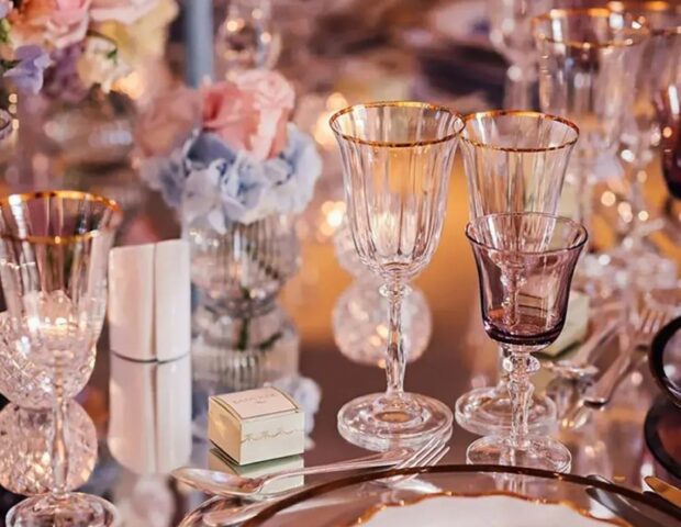 Why did we prepare for you Beautiful wedding decoration ideas: 60+ ideas with photos? A wedding is a day when tables are always beautifully decorated.