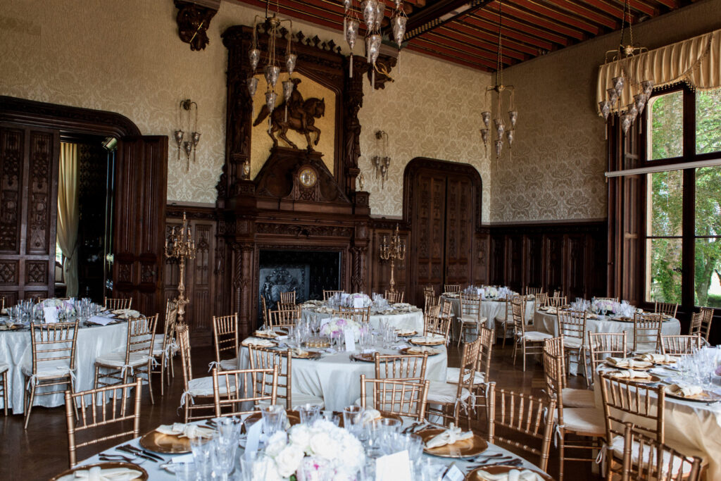 ChateauChallain-IanHolmes-02