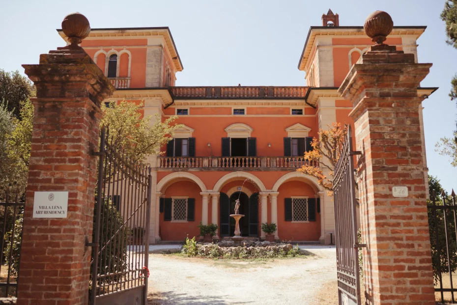 The-Santoros_Villa-Lena-Wedding-3-930×620