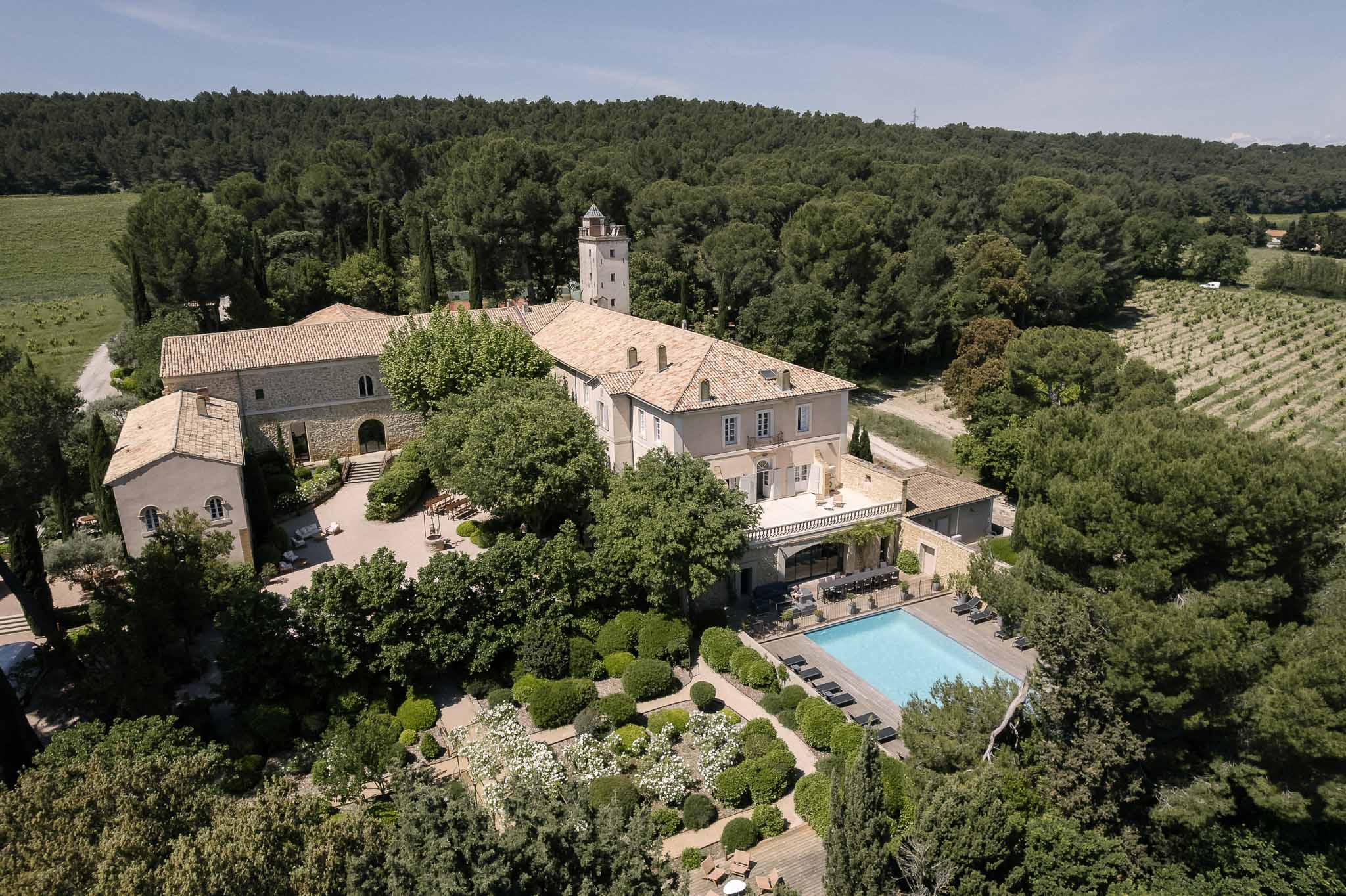 Tour-Vaucros-S.Rached-aerial-shot-chateau-venue-pool-trees
